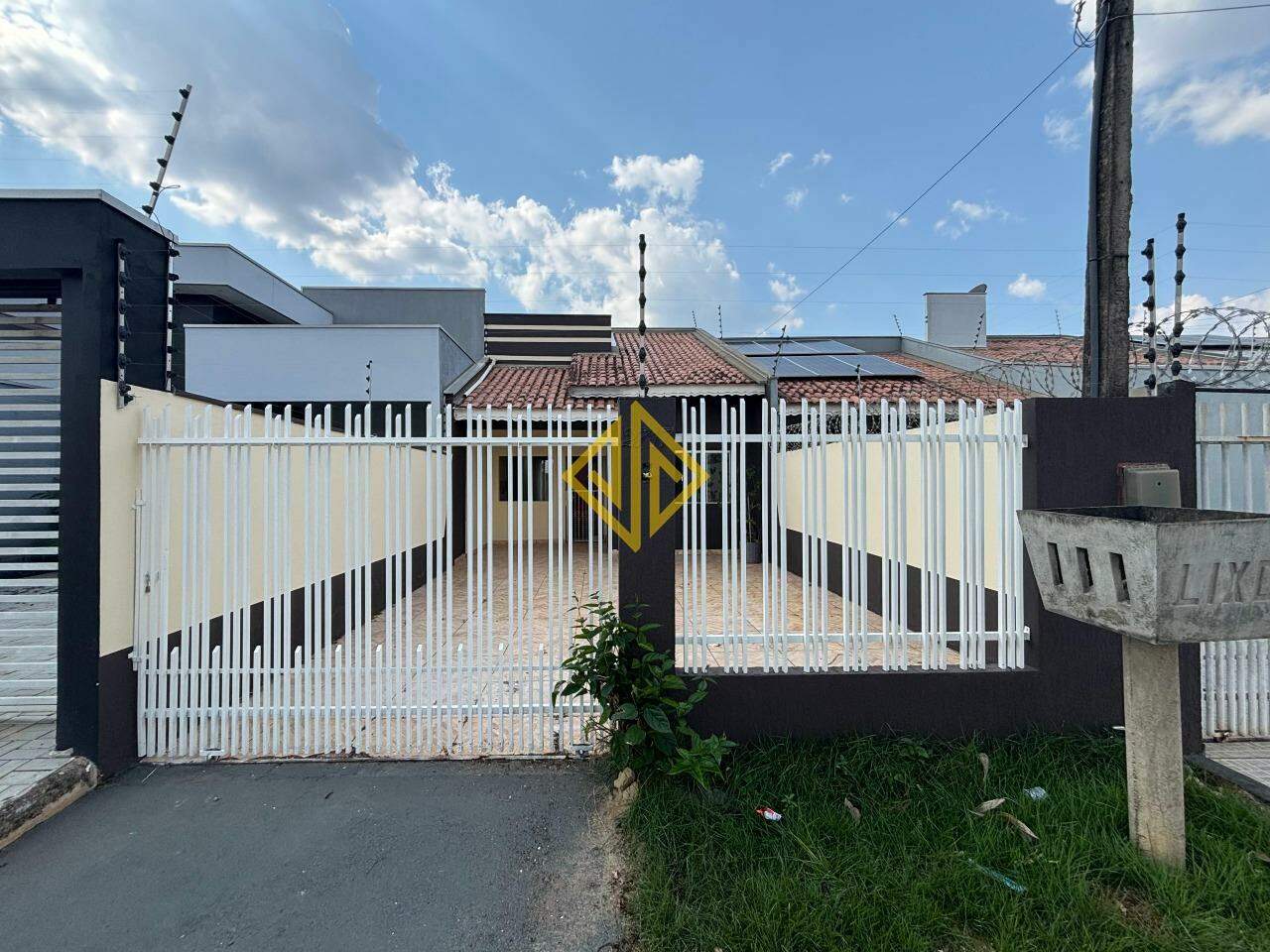 Casa, 2 quartos, 85 m² - Foto 1