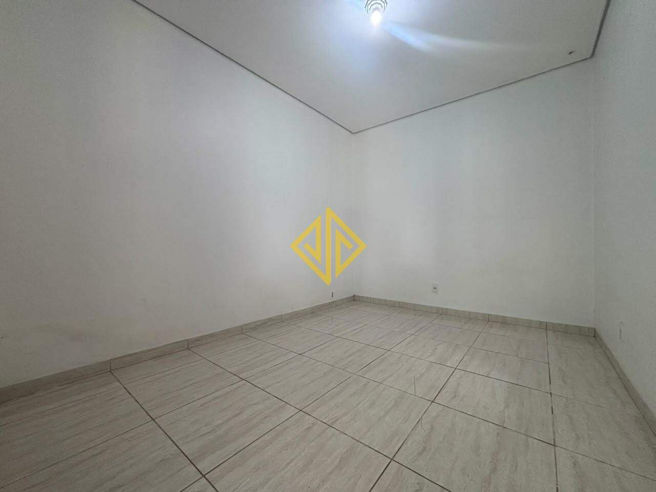 Casa, 4 quartos, 180 m² - Foto 9