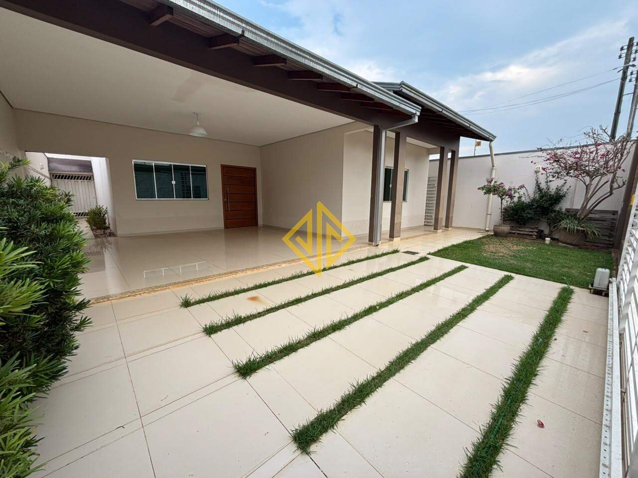 Casa, 3 quartos, 173 m² - Foto 1