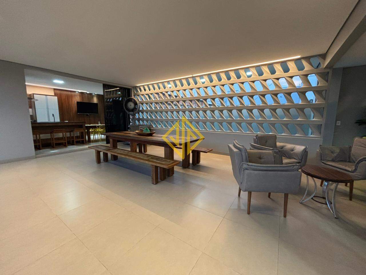 Casa à venda no Condomínio Duque De Caxias: 