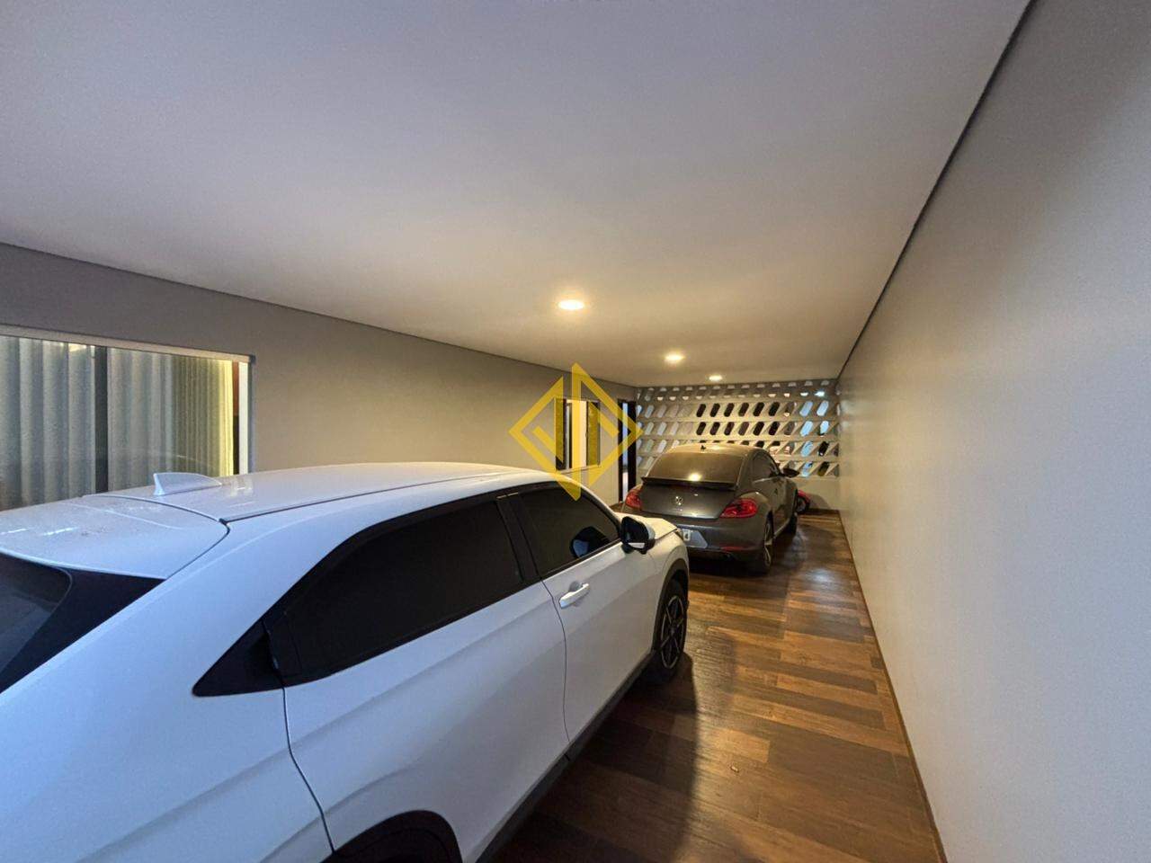 Casa à venda no Condomínio Duque De Caxias: 
