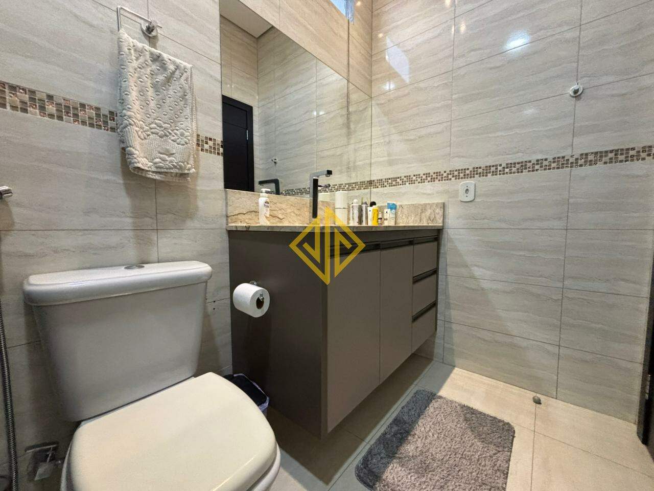 Casa à venda no Condomínio Duque De Caxias: 