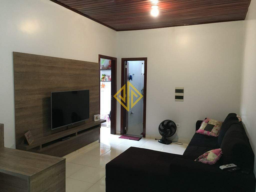 Casa à venda com 3 quartos, 133m² - Foto 2