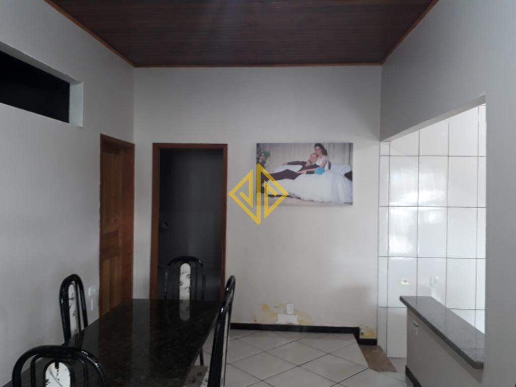 Casa à venda com 3 quartos, 161m² - Foto 6