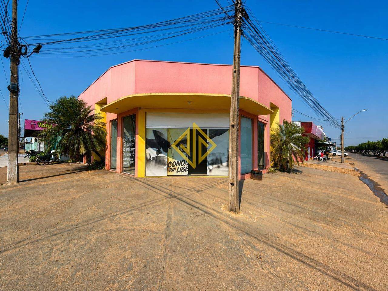 Prédio Inteiro, 240 m² - Foto 1
