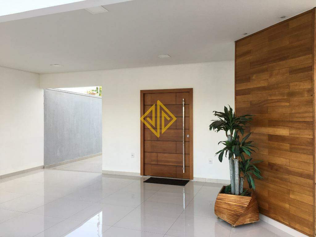 Casa à venda com 3 quartos, 192m² - Foto 4