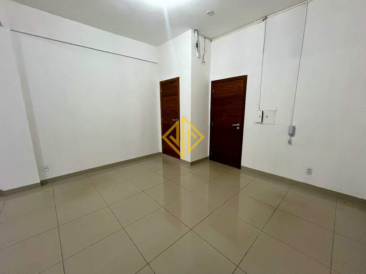 Sala para aluguel no Setor 01: