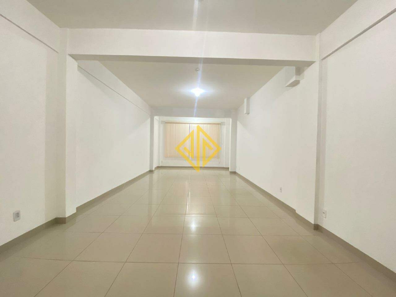 Sala para aluguel no Setor 01: