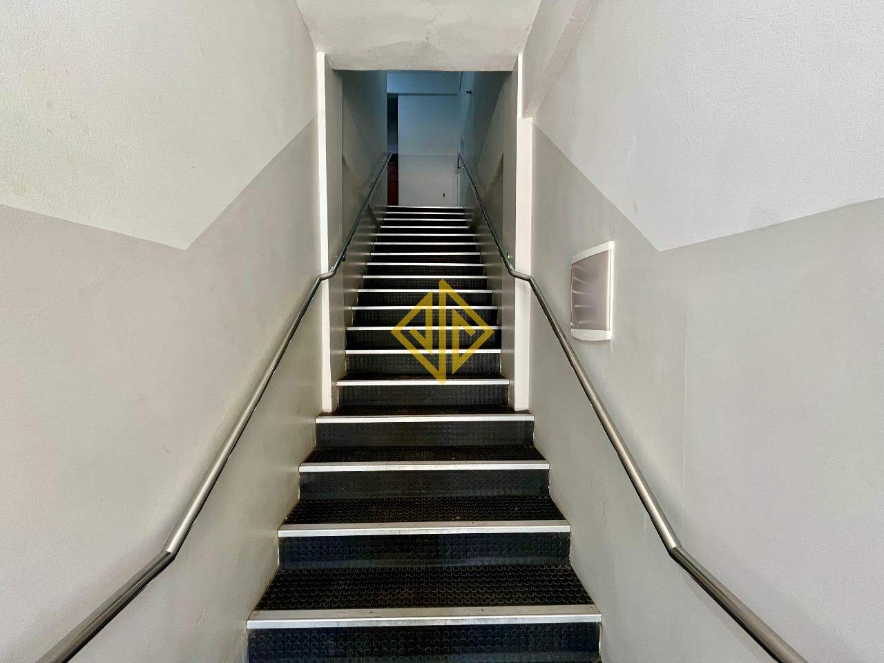 Sala para aluguel no Setor 01:
