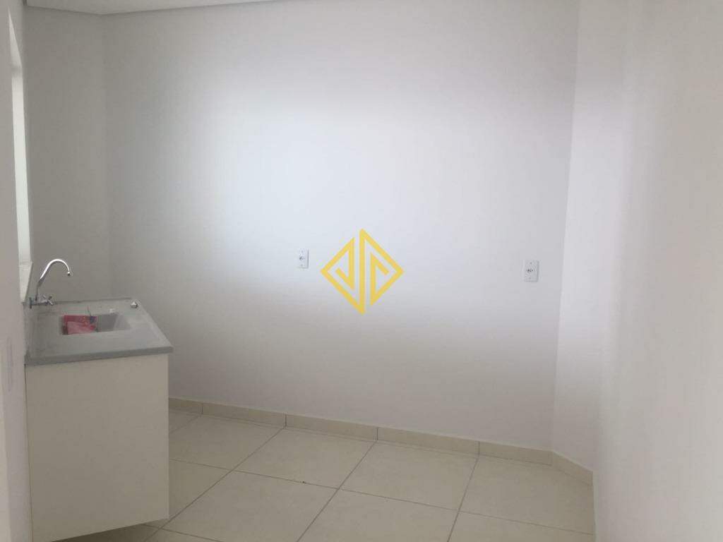 Sobrado para aluguel no Setor 03: 