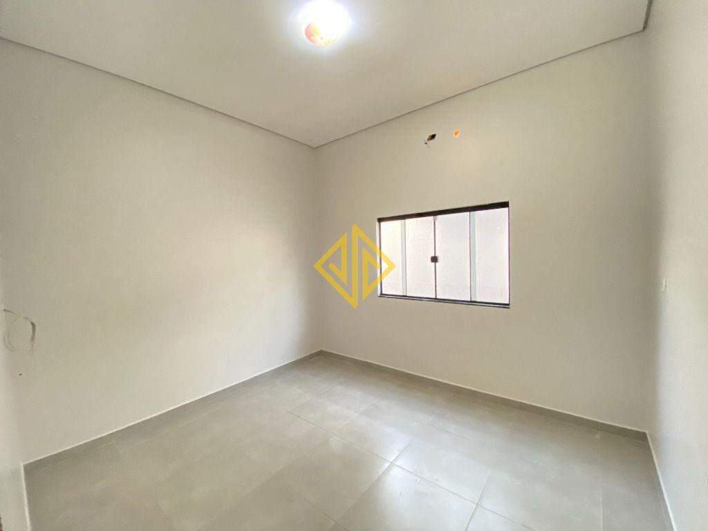 Casa à venda com 3 quartos, 189m² - Foto 7