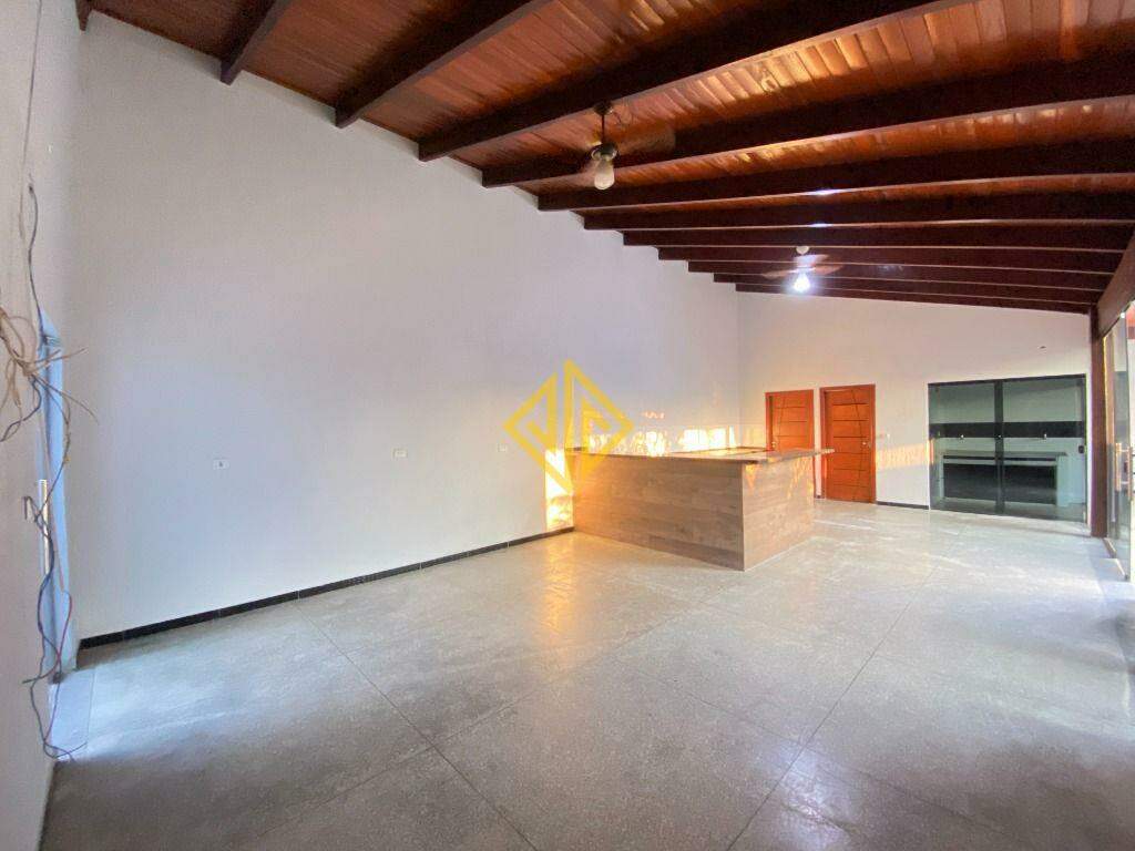 Casa à venda com 3 quartos, 189m² - Foto 13