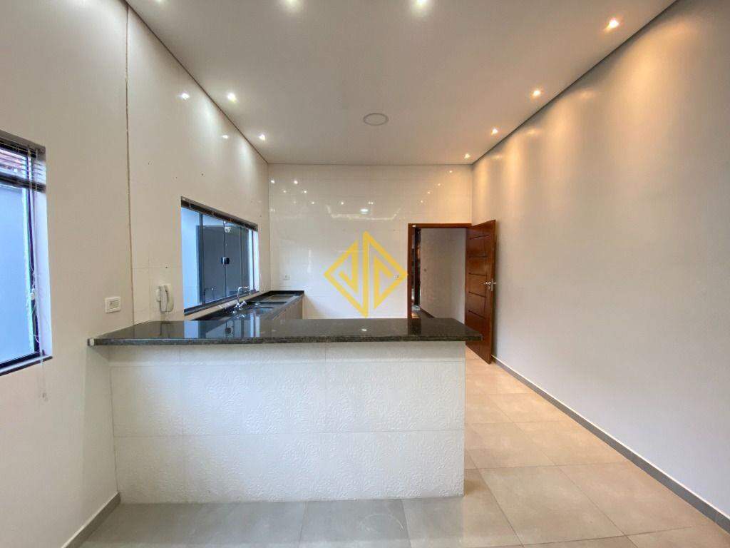 Casa à venda com 3 quartos, 189m² - Foto 5