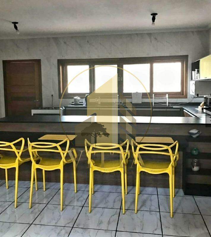 Casa à venda no Parque dos Resedás: 