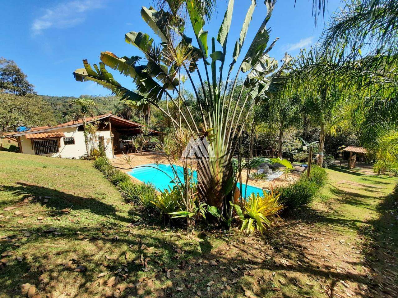 Chácara Rural com construção à venda no Itatiaiuçu: 