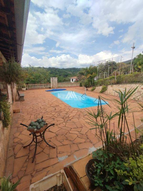 Chácara Rural com construção à venda no Bandeirantes - Santa Terezinha: 