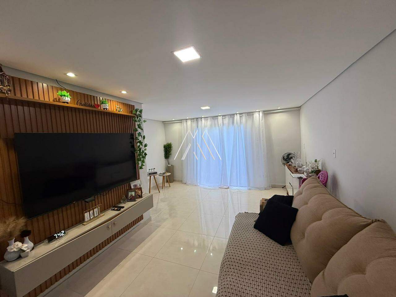 Casa à venda no Santa Edwiges II: 