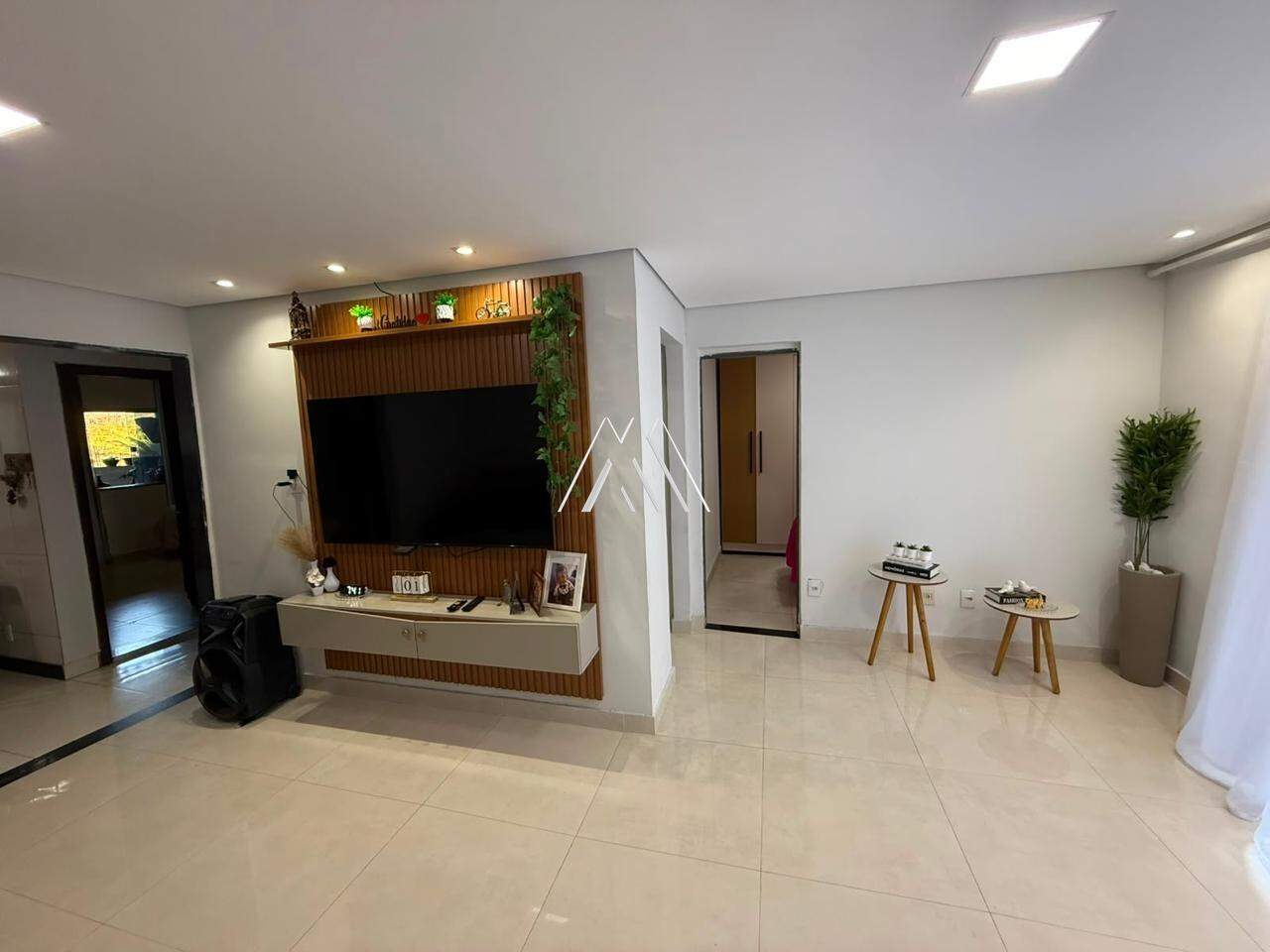 Casa à venda no Santa Edwiges II: 