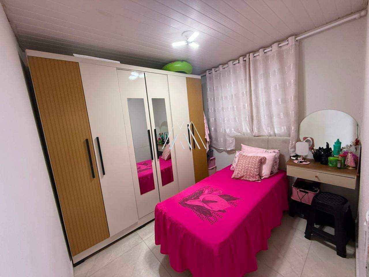 Casa à venda no Santa Edwiges II: 