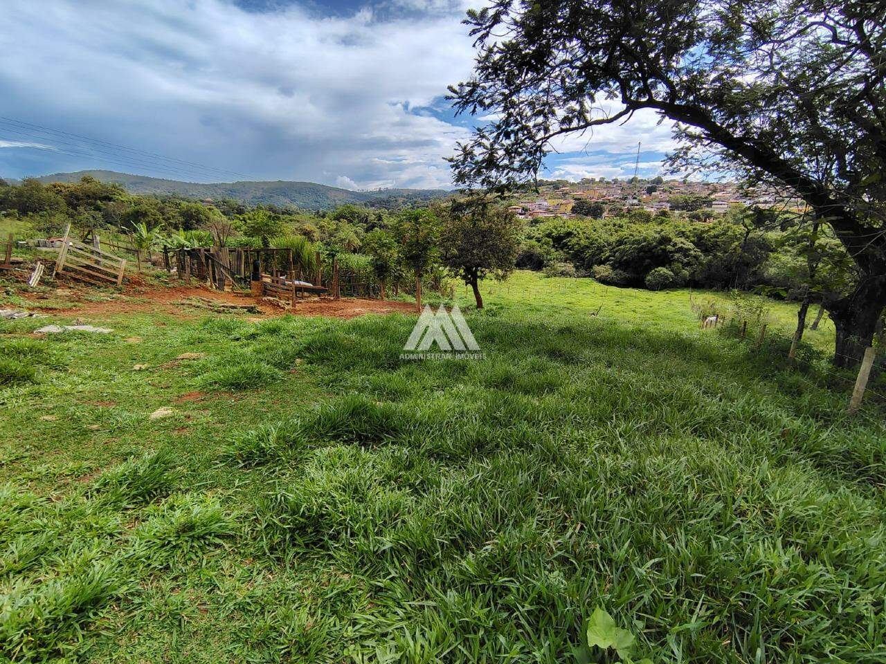 Terreno Rural para aluguel no Belvedere: 