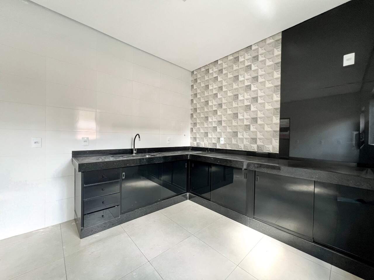 Apartamento para aluguel no Antunes: 