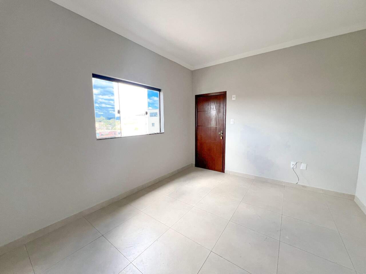 Apartamento para aluguel no Antunes: 