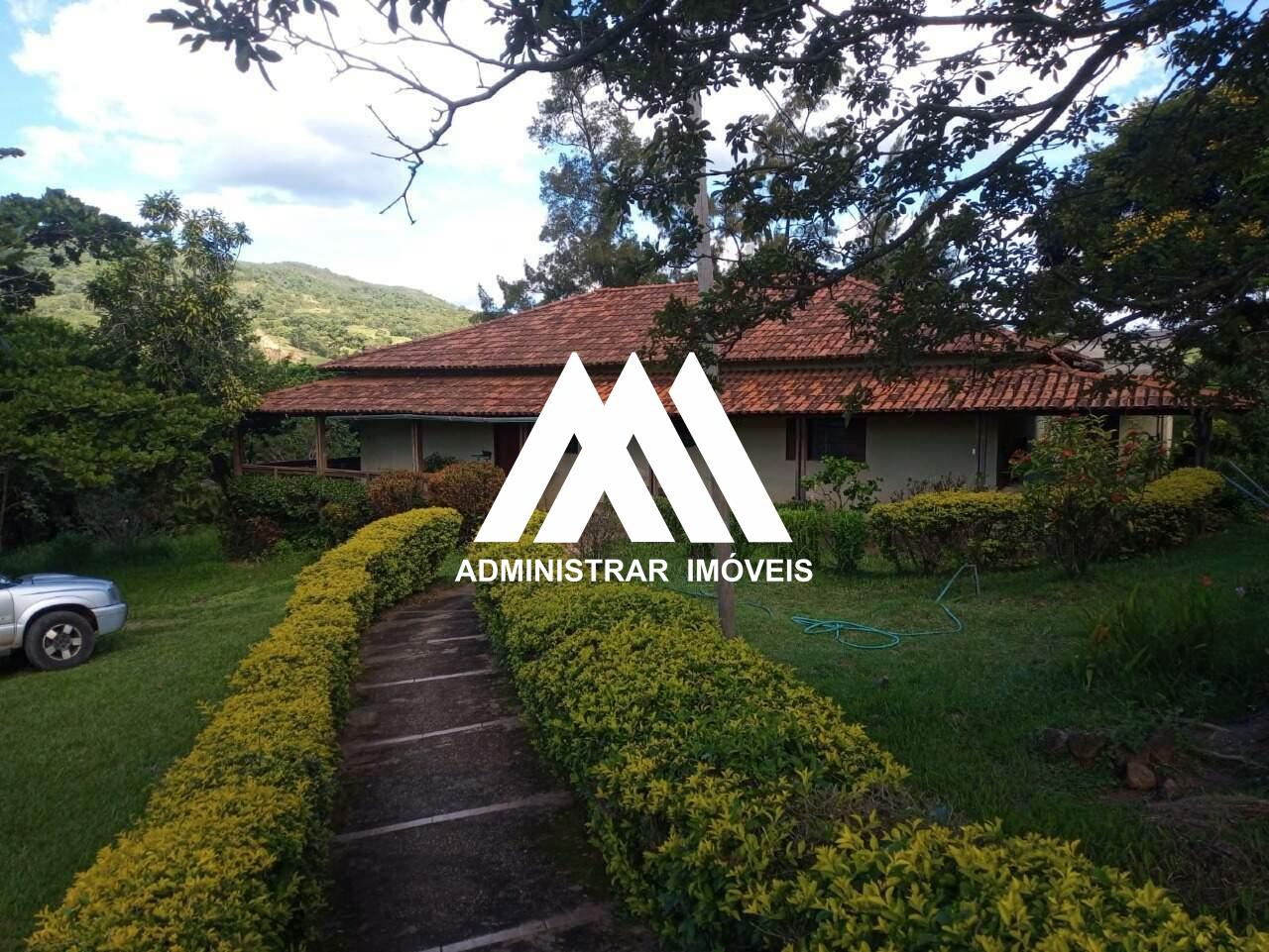 Fazenda à venda no Torneiros: Fazenda á venda de 33,04 hectares com 03 quartos no Distrito de Pará de Minas MG