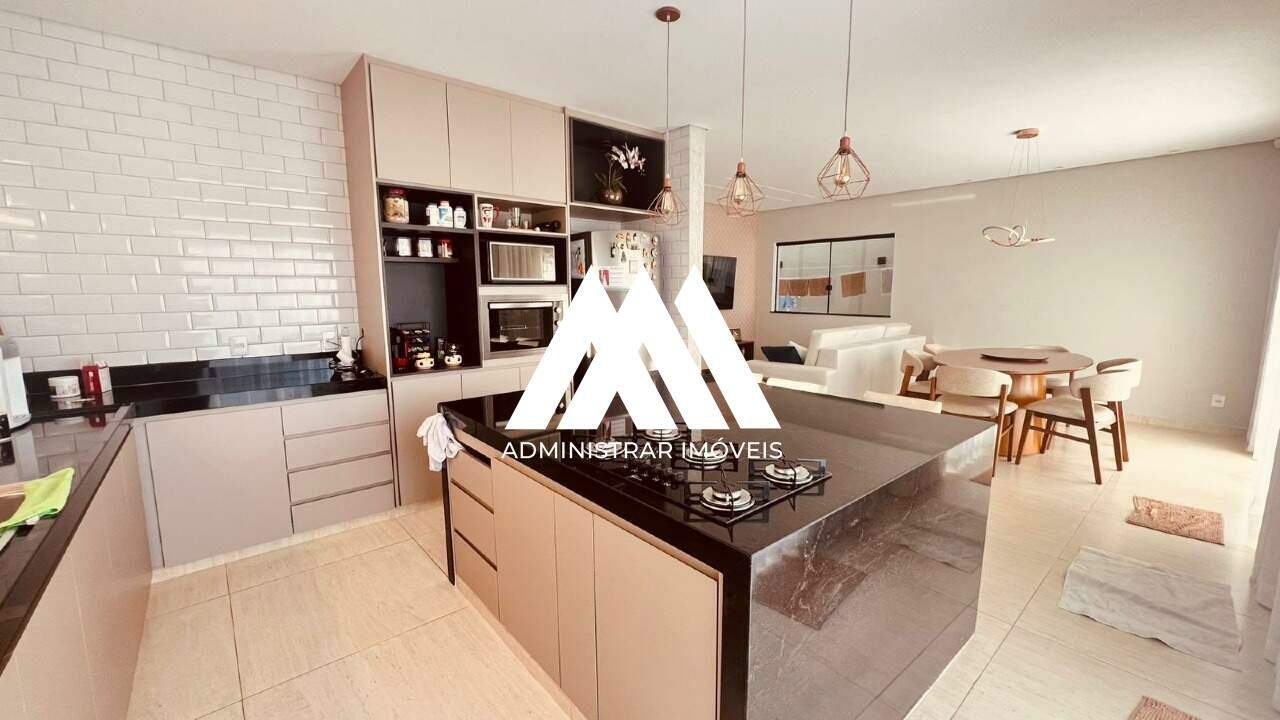 Casa à venda no Conjunto Habitacional Jadir Marinho: 
