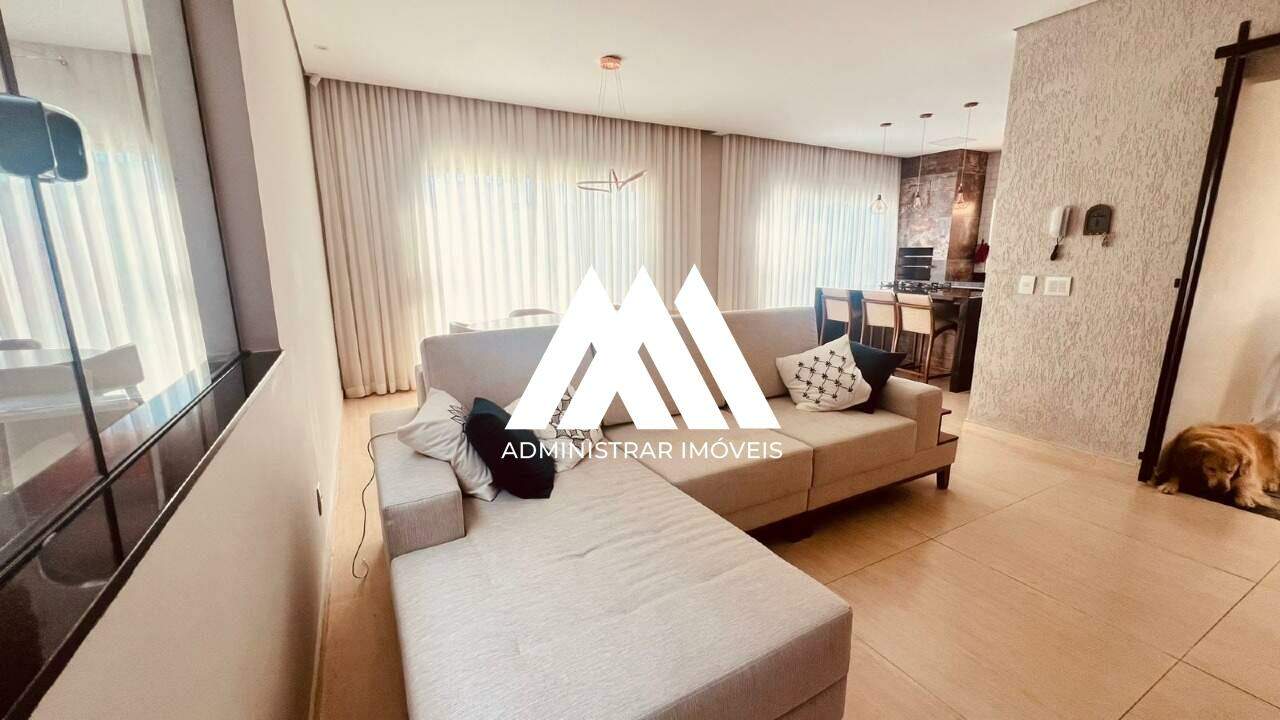 Casa à venda no Conjunto Habitacional Jadir Marinho: 