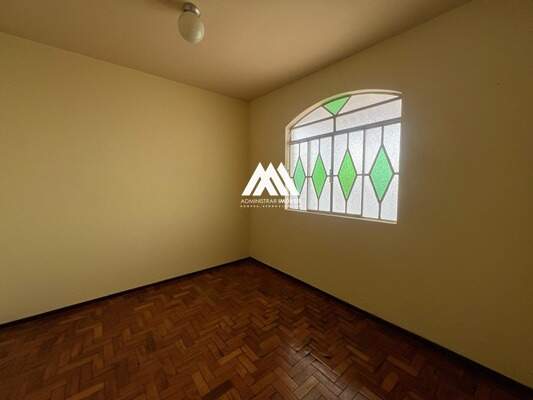 Casa para aluguel no Graças: 