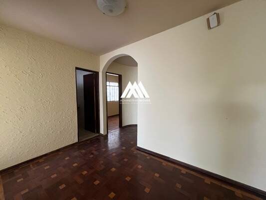 Casa para aluguel no Graças: 