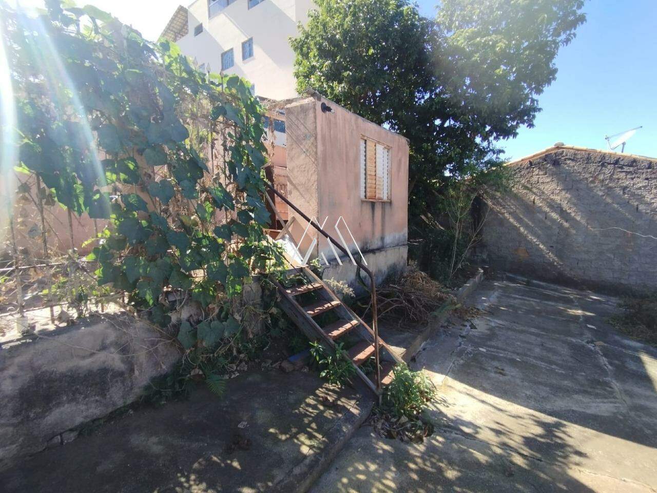 Casa à venda no Parque Jardim: 