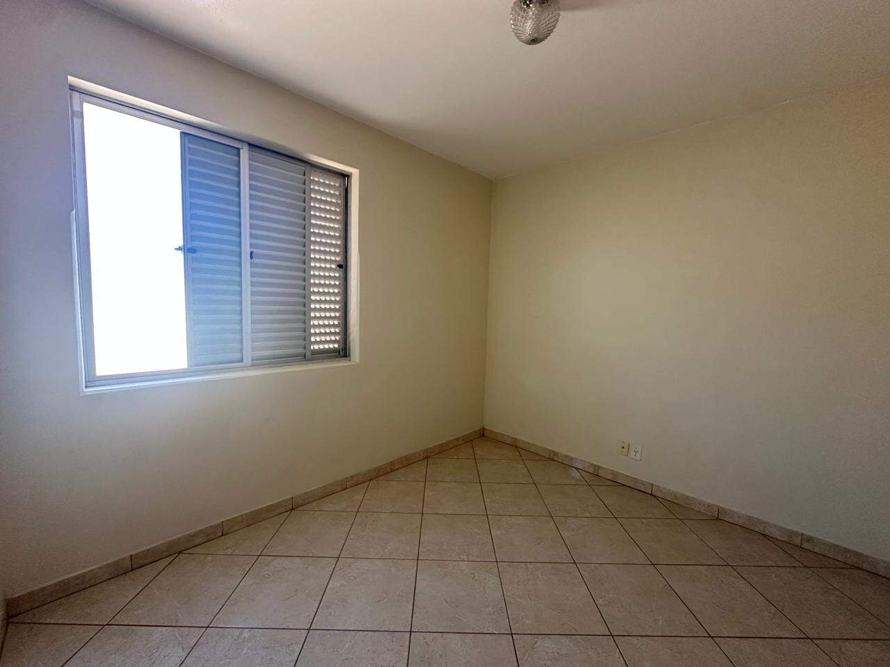 Apartamento para aluguel no Universitário: 