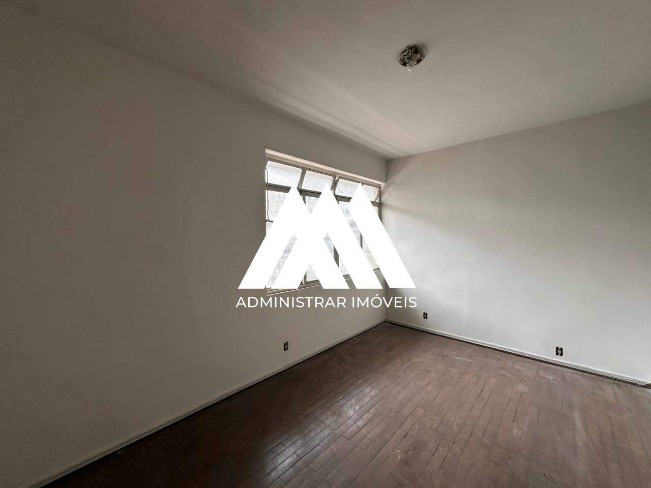 Apartamento para aluguel no Centro: 