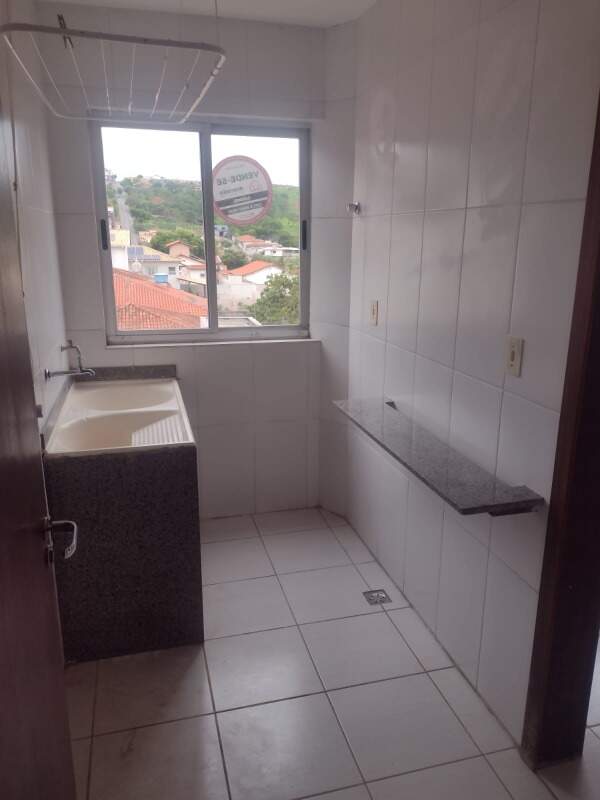 Apartamento para aluguel no Residencial Morro do Sol: 