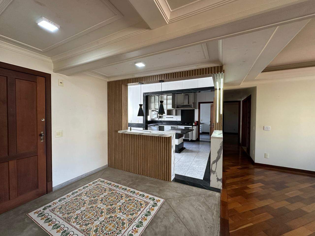 Apartamento para aluguel no Centro: 