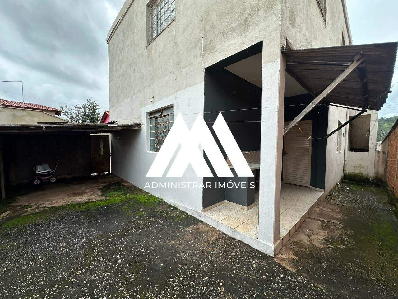 Casa para aluguel no Lourdes: 