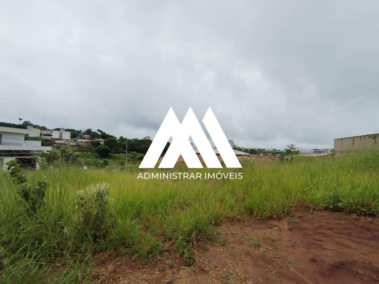 Lotes à venda no Tropical: 