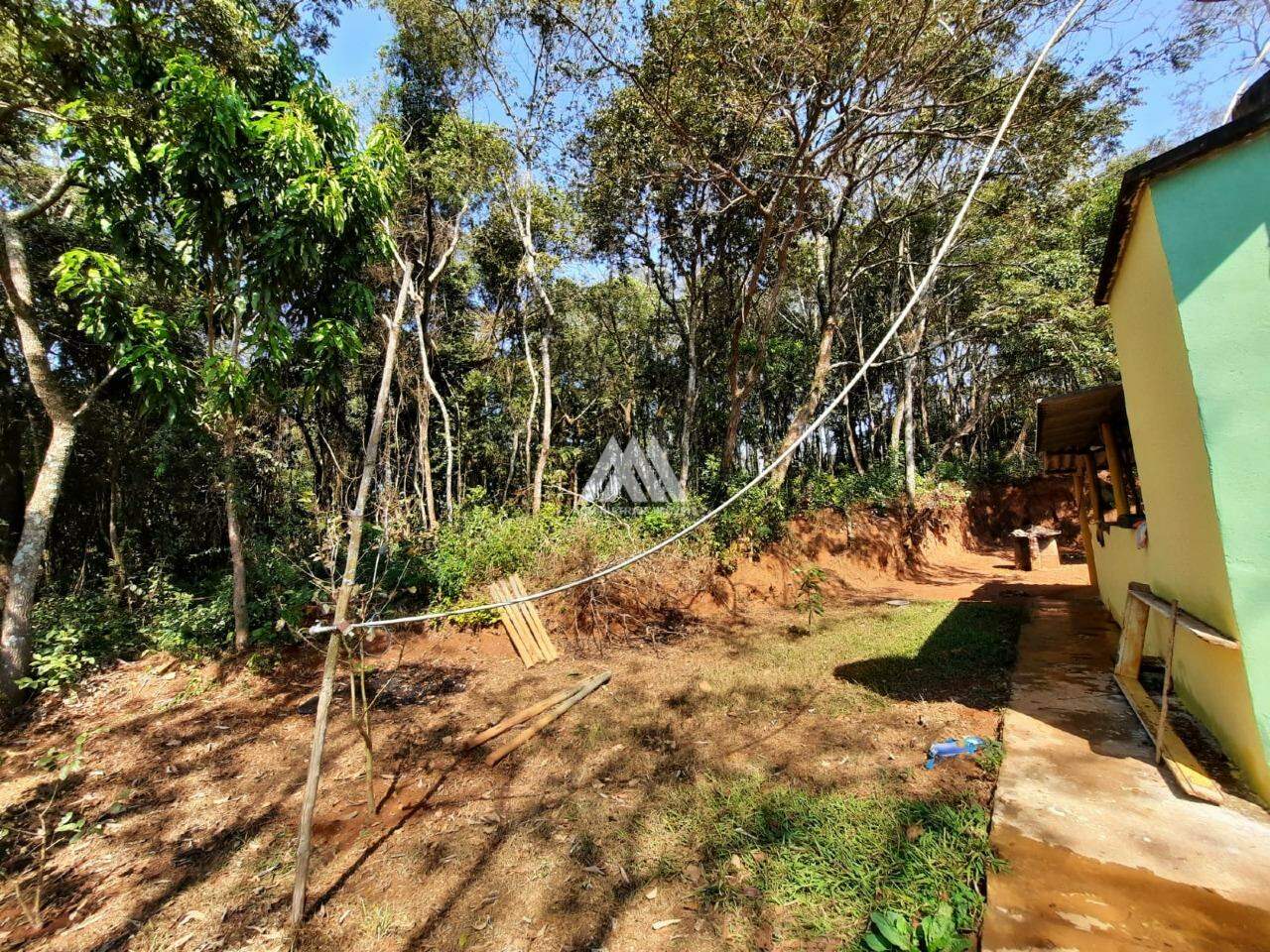 Chácara Rural com construção para aluguel no Ponta da Serra: 