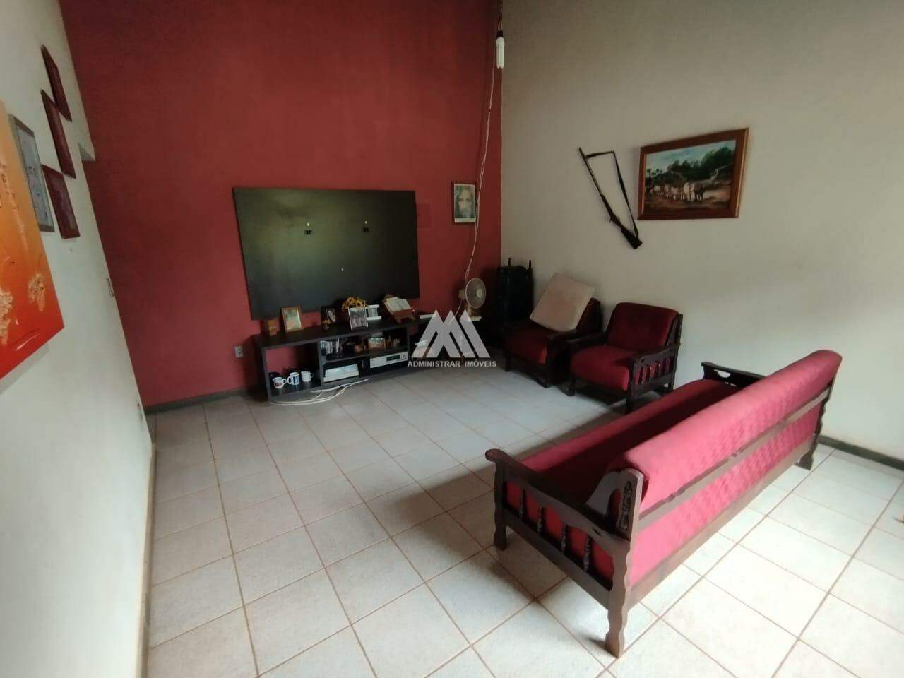 Chácara Rural com construção para aluguel no Centro : 