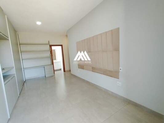 Casa à venda no Granja Glória: 