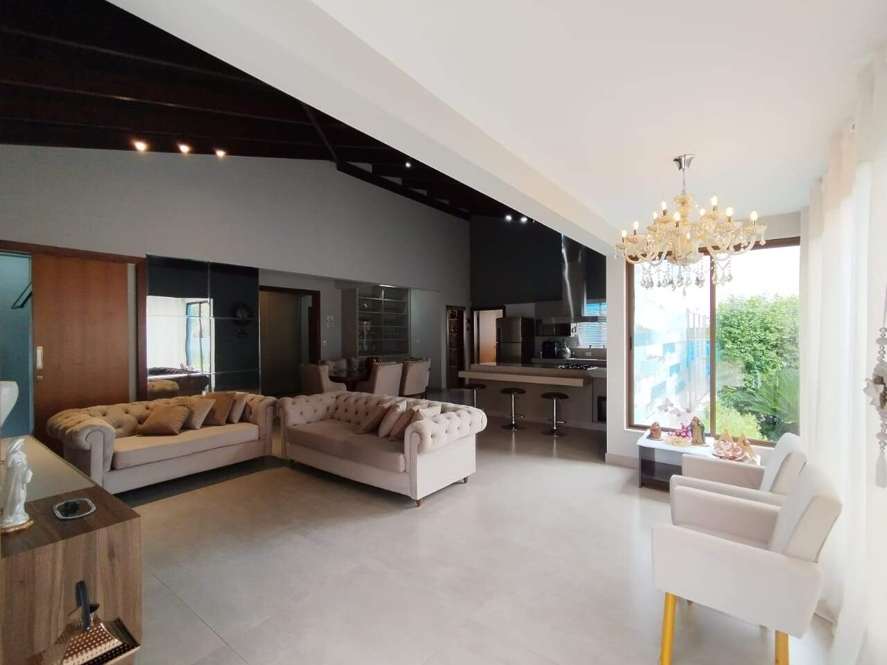 Casa à venda no Granja Glória: 