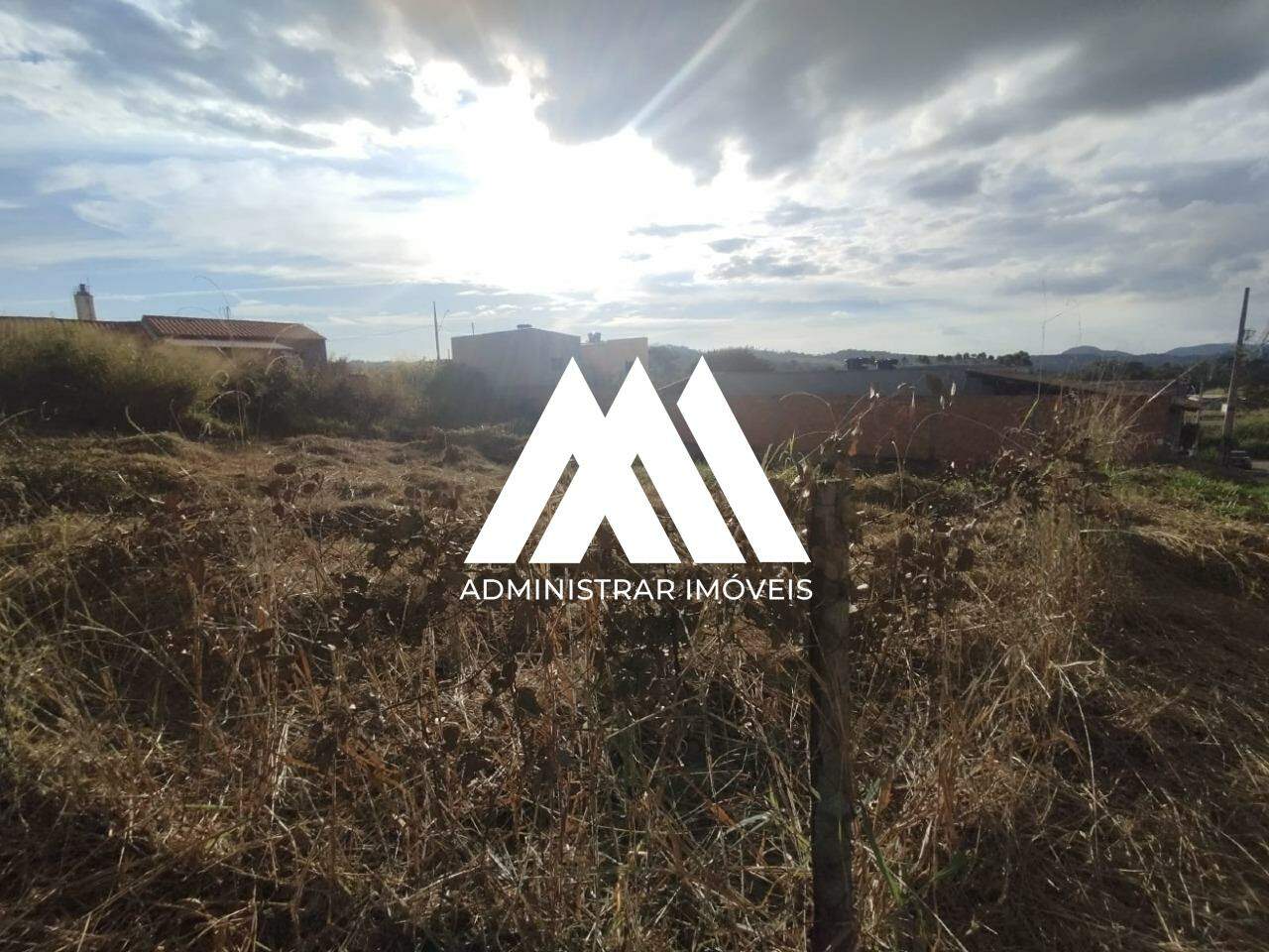 Lotes à venda no João Paulo II: 