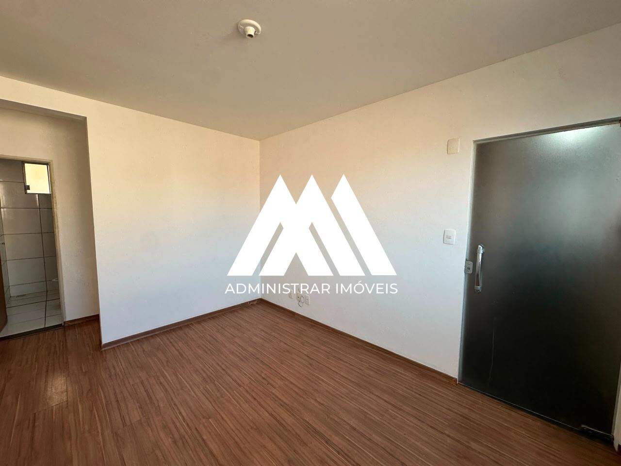 Apartamento para aluguel no Morada Nova: 