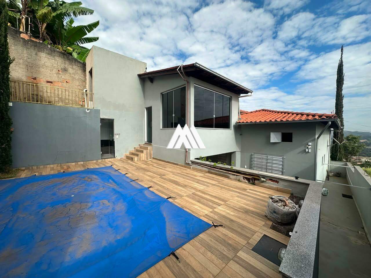 Casa para aluguel no Santanense: 