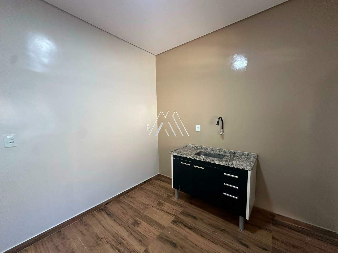 Casa para aluguel no Nogueira Machado: 