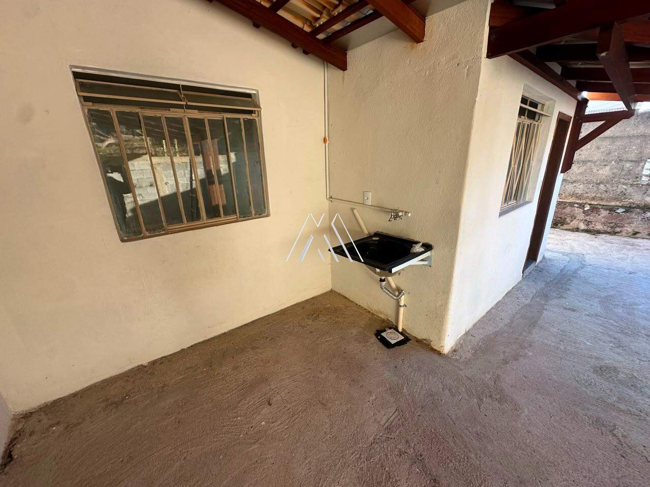 Casa para aluguel no Nogueira Machado: 