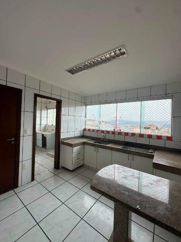 Apartamento para aluguel no Centro: 