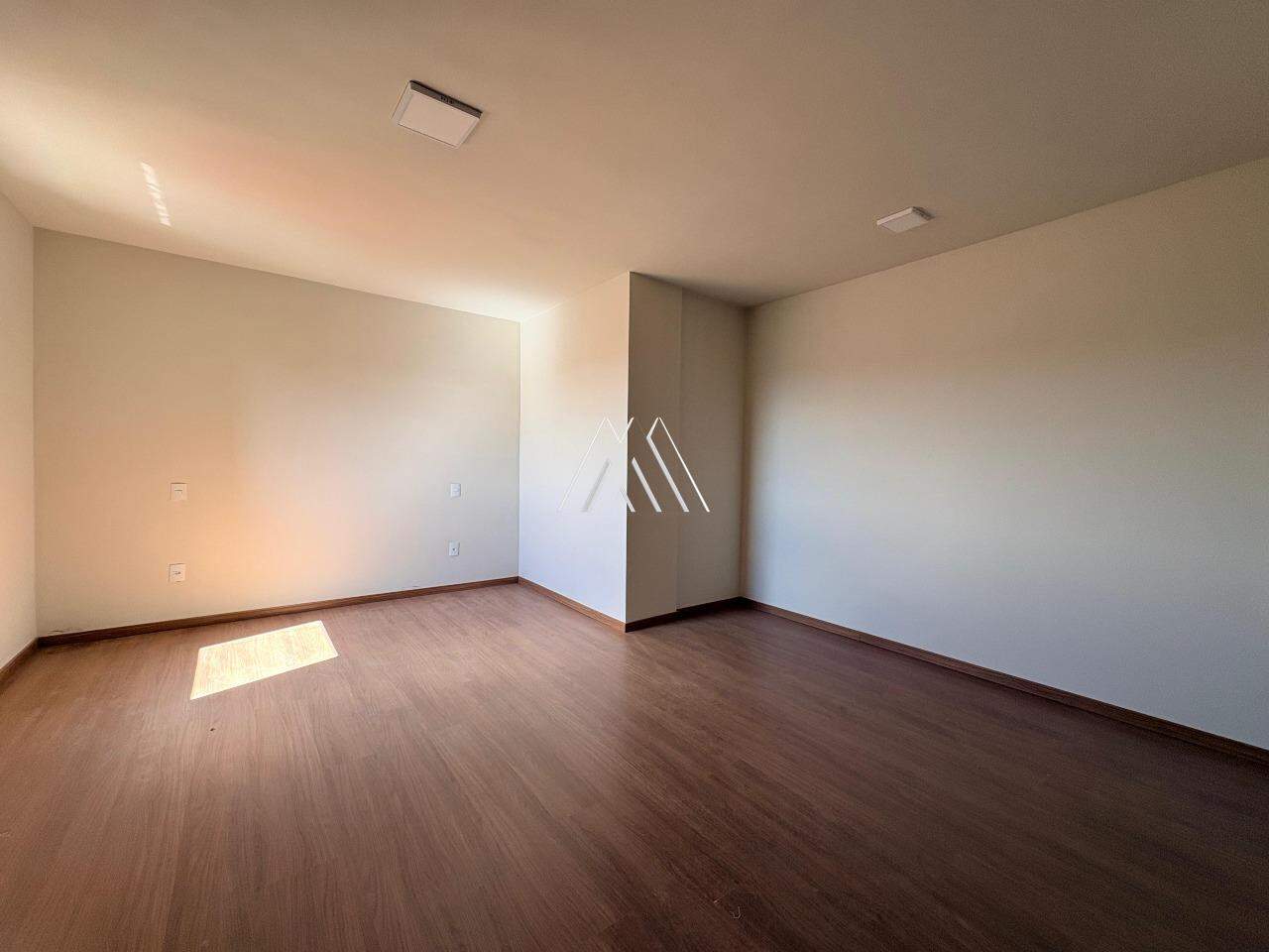 Apartamento para aluguel no Cerqueira Lima: 