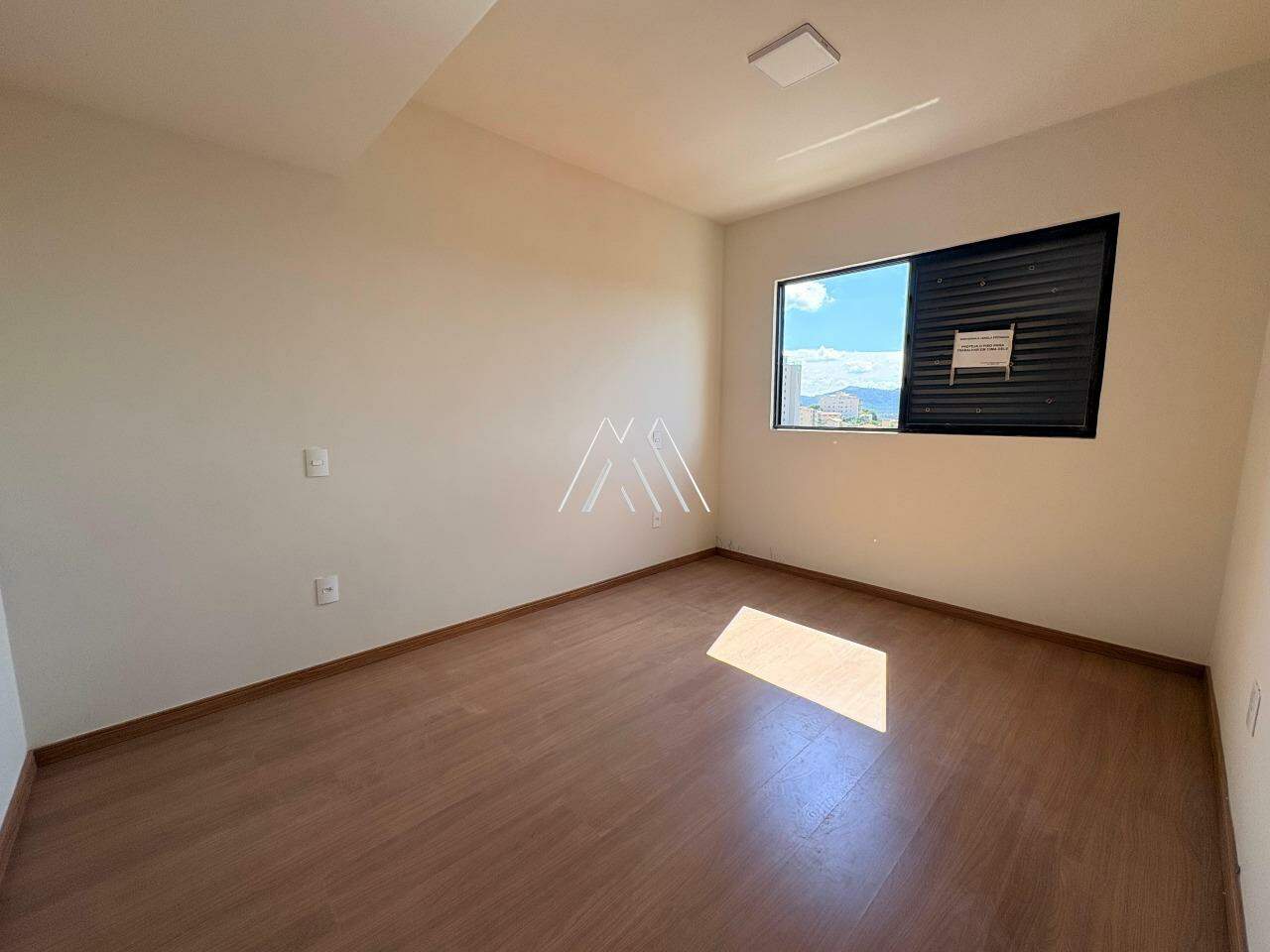 Apartamento para aluguel no Cerqueira Lima: 